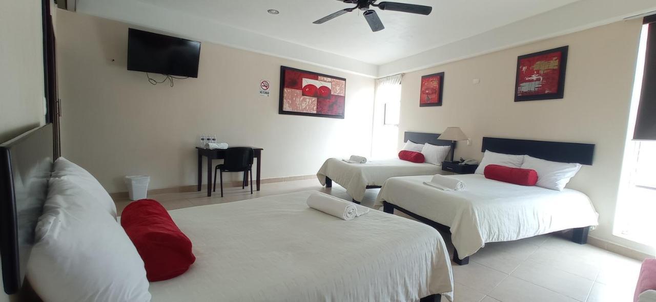 Hotel Puerto Campeche Exterior photo